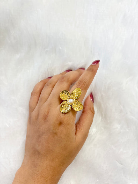 Flower with Pearl Ring